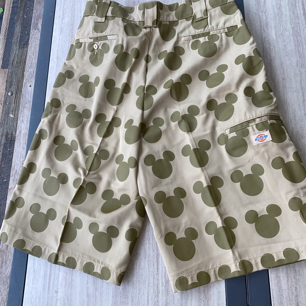 Disney Japan Dickies Shorts - Picture 3 of 6